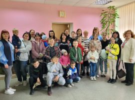 Зустріч трьох поколінь організував Карітас до Дня матері