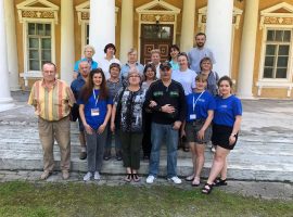 Екскурсія в український Версаль