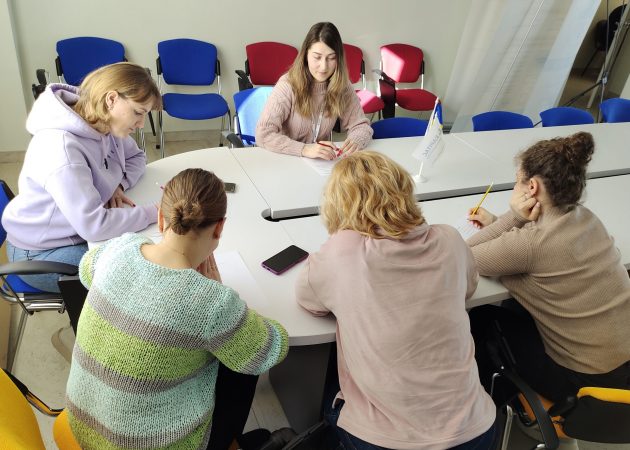 Щоб успішно взаємодіяти з іншими, варто порозумітися з собою