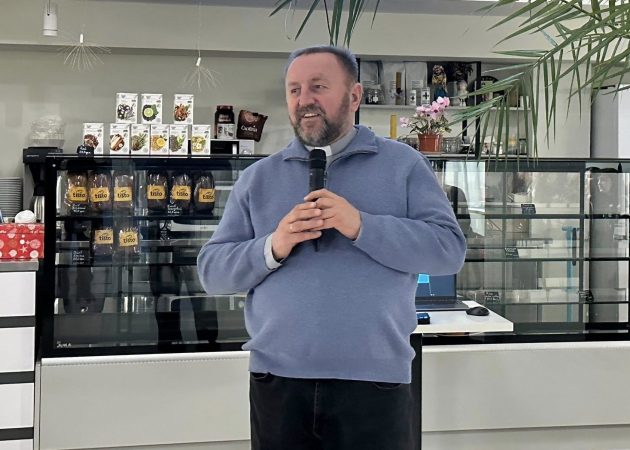 «Щоб всі були як одне»