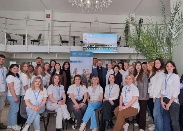 Попіклуватися про себе, щоб мати сили дбати про інших
