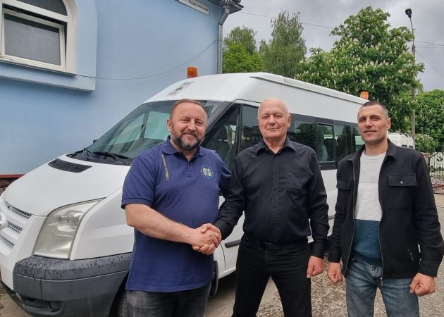 Партнерство, перевірене взаємодопомогою